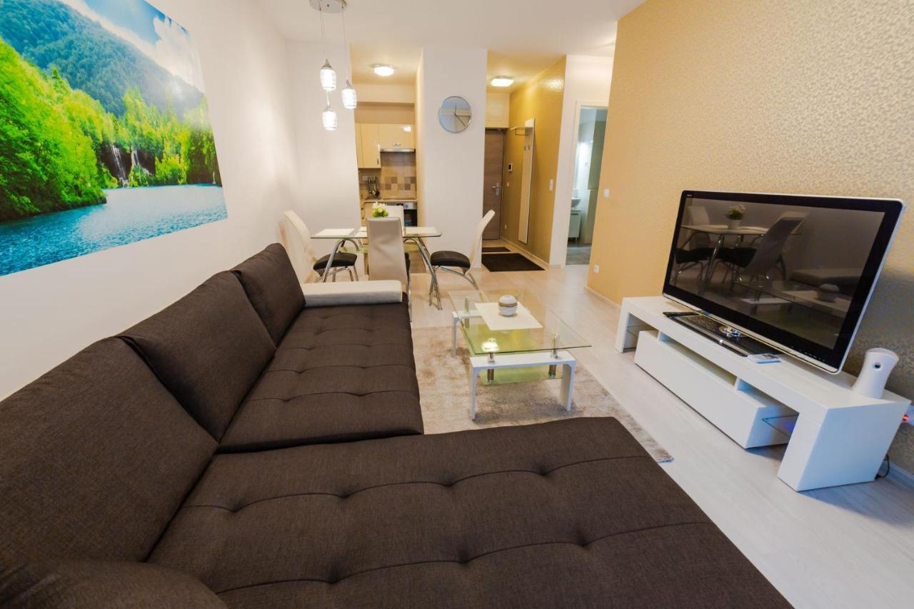 דירות בודפשט Corvin Promenade With Free Parking מראה חיצוני תמונה